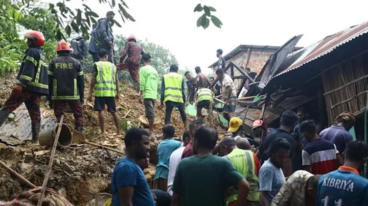 চামেলীবাগে ভূমিধসে  একই পরিবারের ৩ জনের মরদেহ উদ্ধার